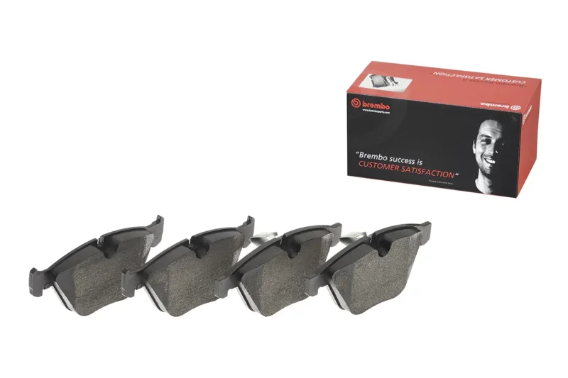 Pastilhas de Freio Dianteira Brembo  BMW 330i 335i 328i - P06081 - Imagem 2
