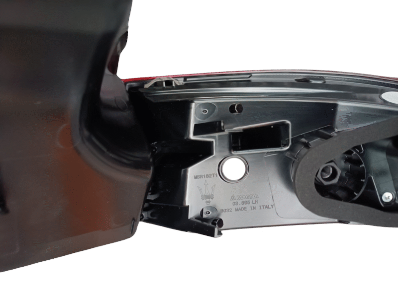 Lanterna traseira externa direita MASERATI GRECALE 670157329 - Imagem 5