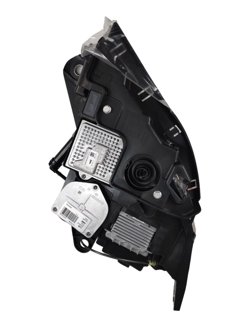 Farol Dianteiro Esquerdo Maserati Quattroporte 670104200 - Imagem 6
